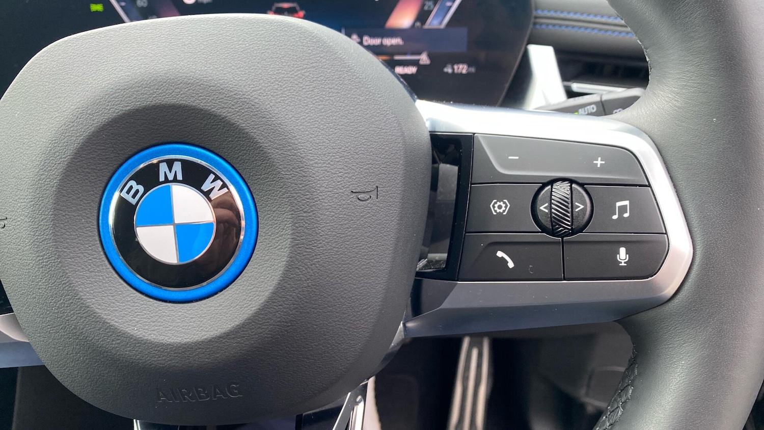 Used BMW iX1 2025 for sale - 76976758: Photo 18