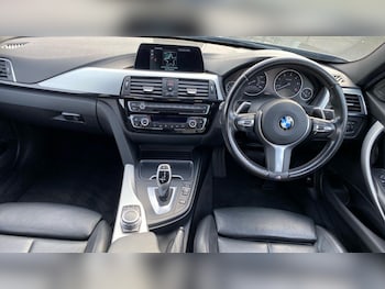 Used BMW 3 Series 2018 for sale - 77091185: Photo