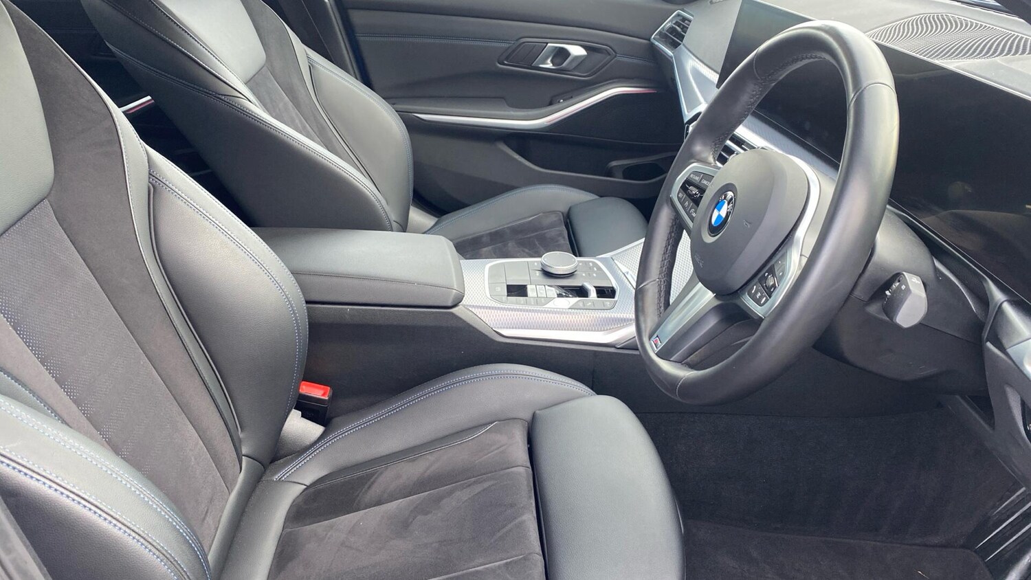 Used BMW 3 Series 2024 for sale - 77191584: Photo 11