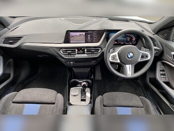 Used BMW 1 Series 2021 for sale - 76760600: Photo