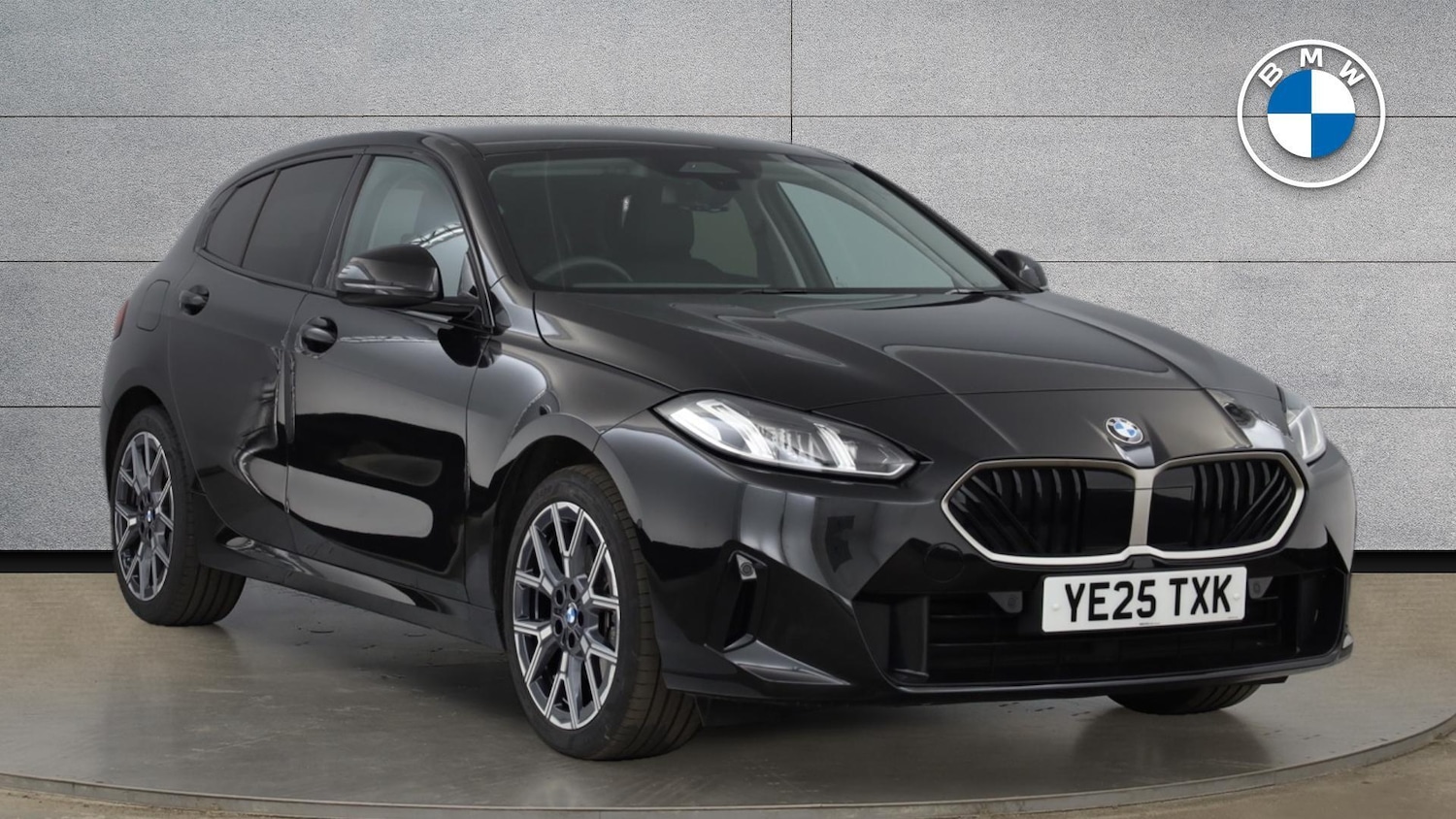 Used BMW 1 Series 2025 for sale - 76760611: Photo 1