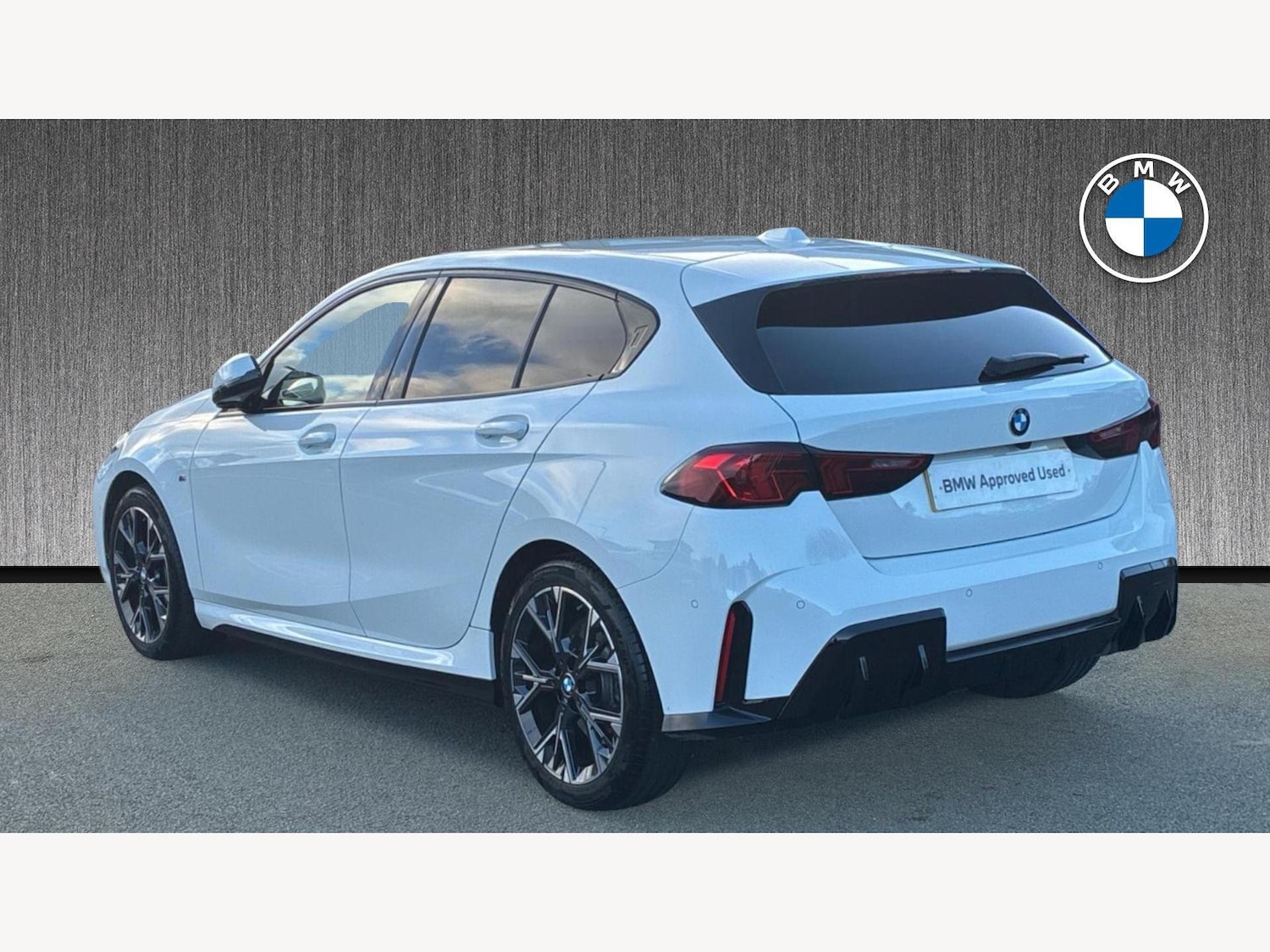 Used BMW 1 Series 2025 for sale - 77253911: Photo 2