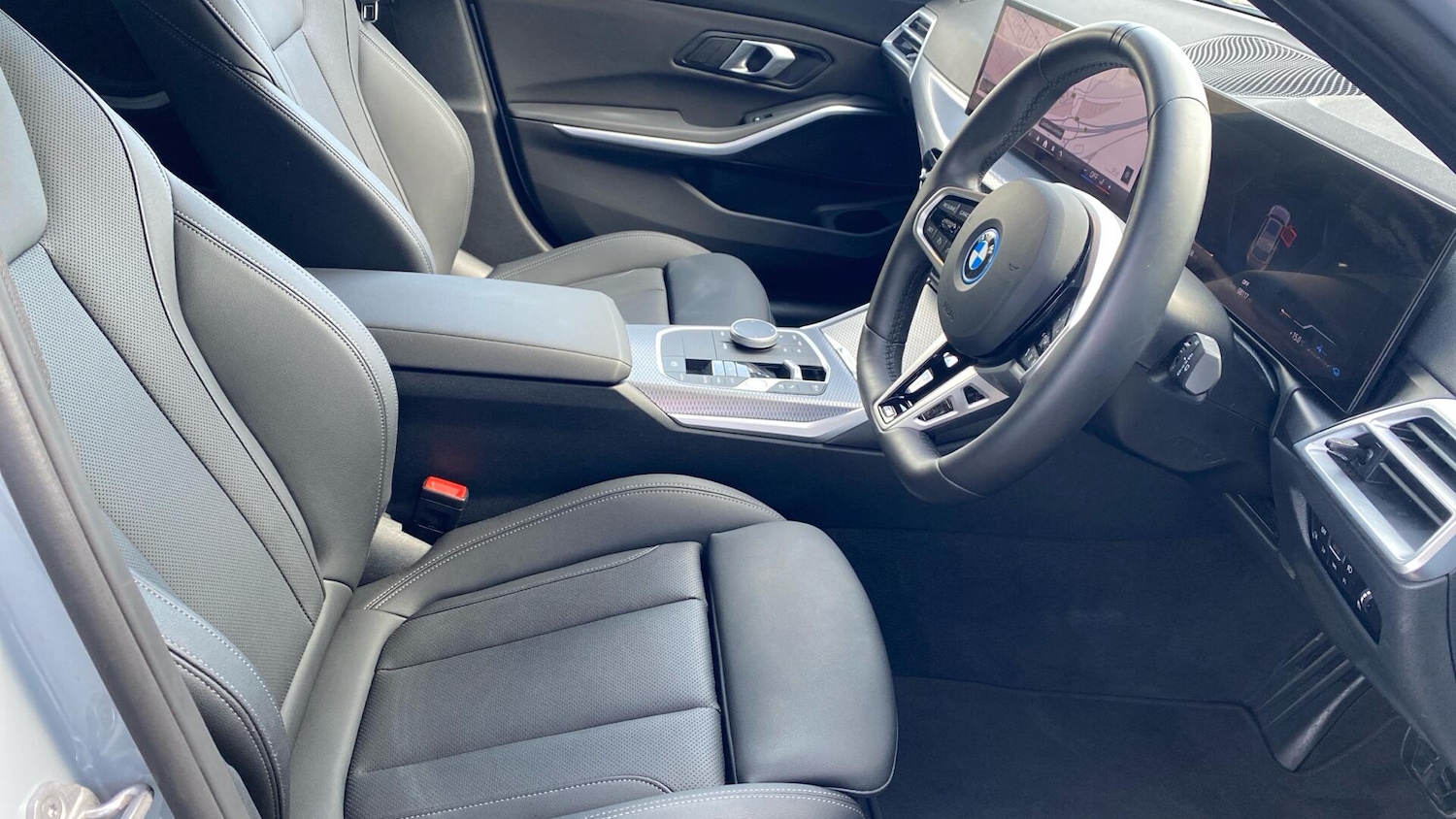 Used BMW 3 Series 2025 for sale - 77255044: Photo 11