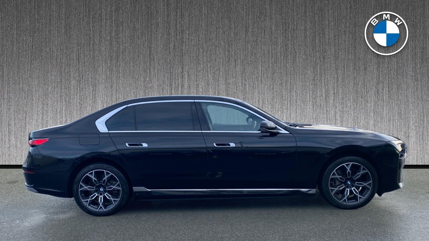 Used BMW i7 2025 for sale - 77331279: Photo 3