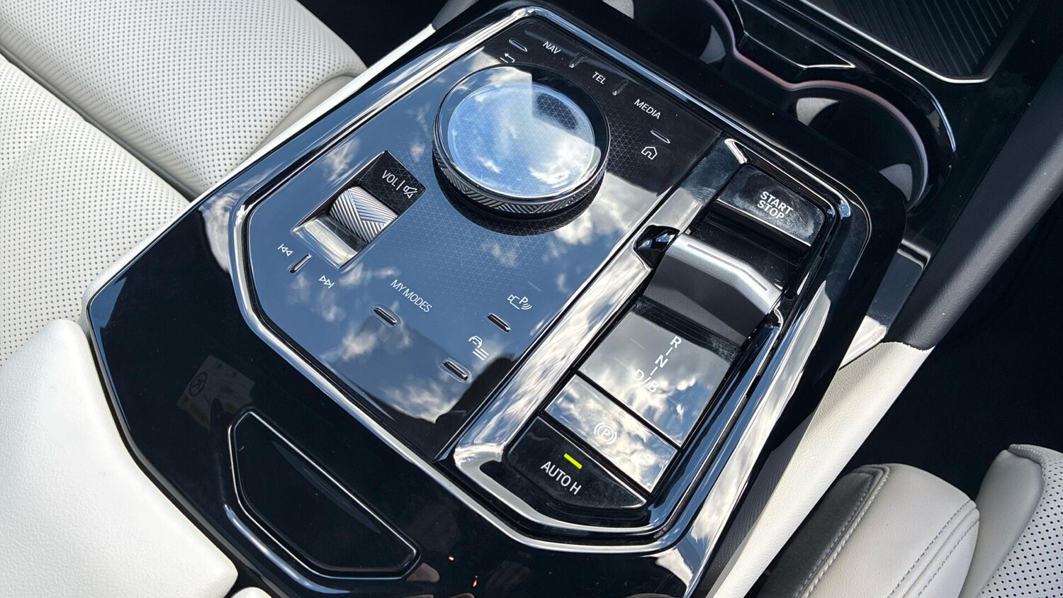 Used BMW i5 2025 for sale - 76760605: Photo 10