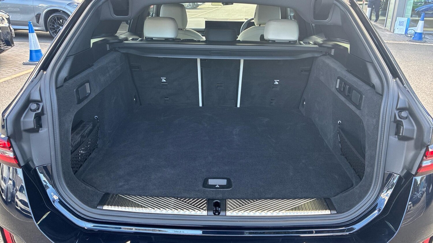 Used BMW i5 2025 for sale - 76760605: Photo 13