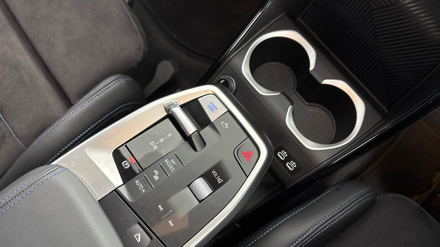 Used BMW iX1 for sale - 77738495: Photo 10