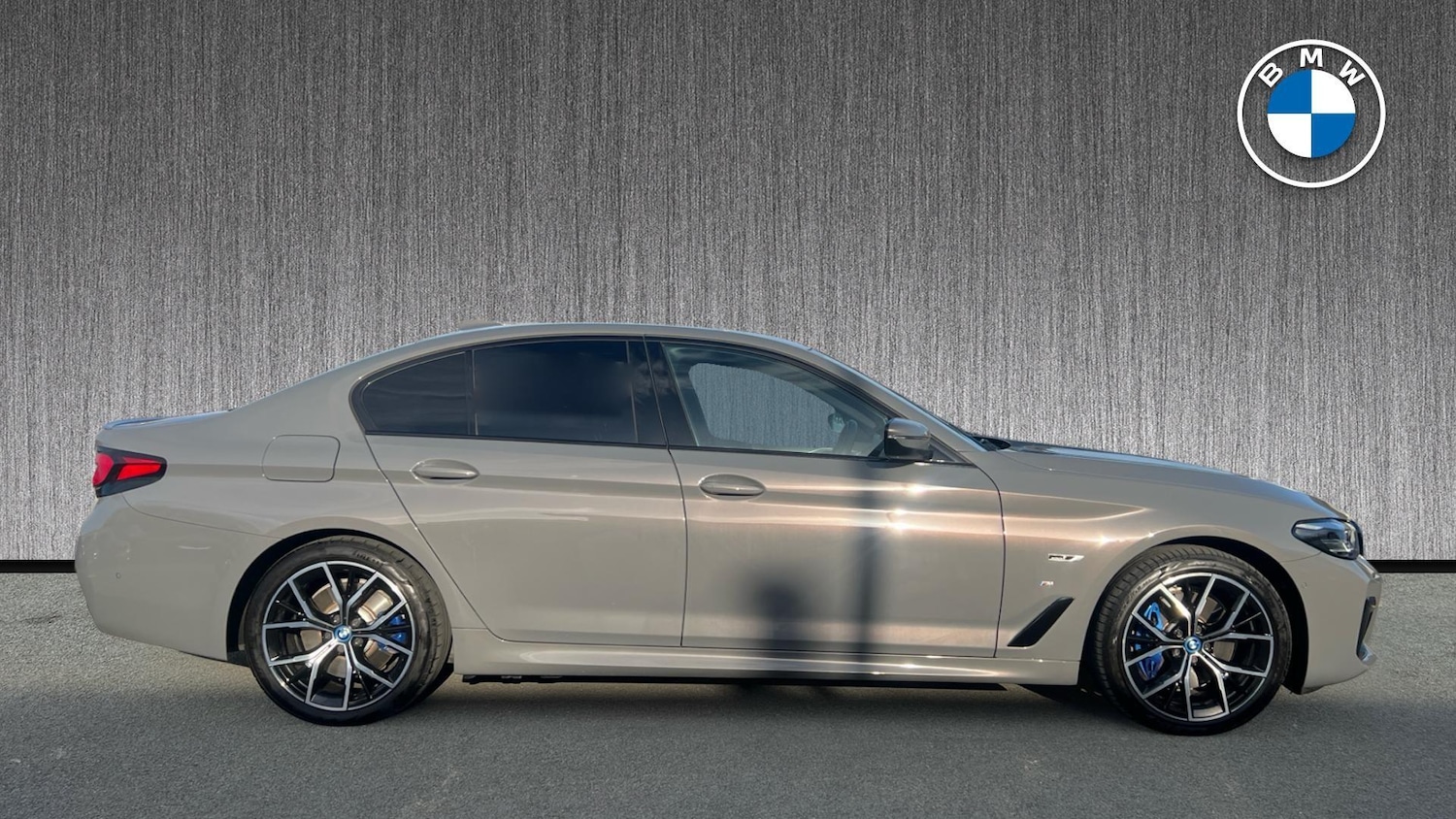 Used BMW 5 Series 2022 for sale - 77940535: Photo 3