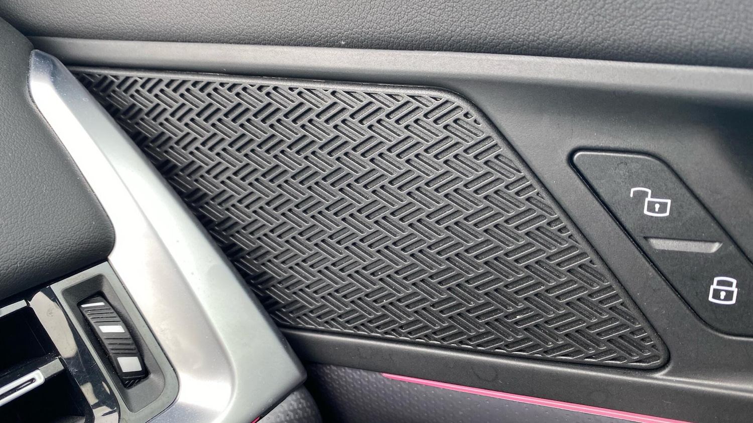 Used BMW iX1 2023 for sale - 77412085: Photo 20