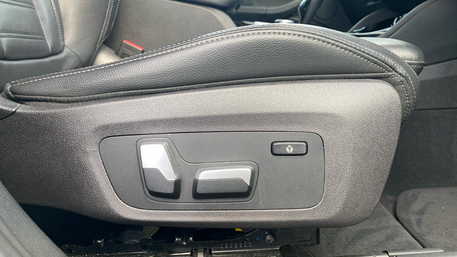 Used BMW X4 for sale - 77330798: Photo 24