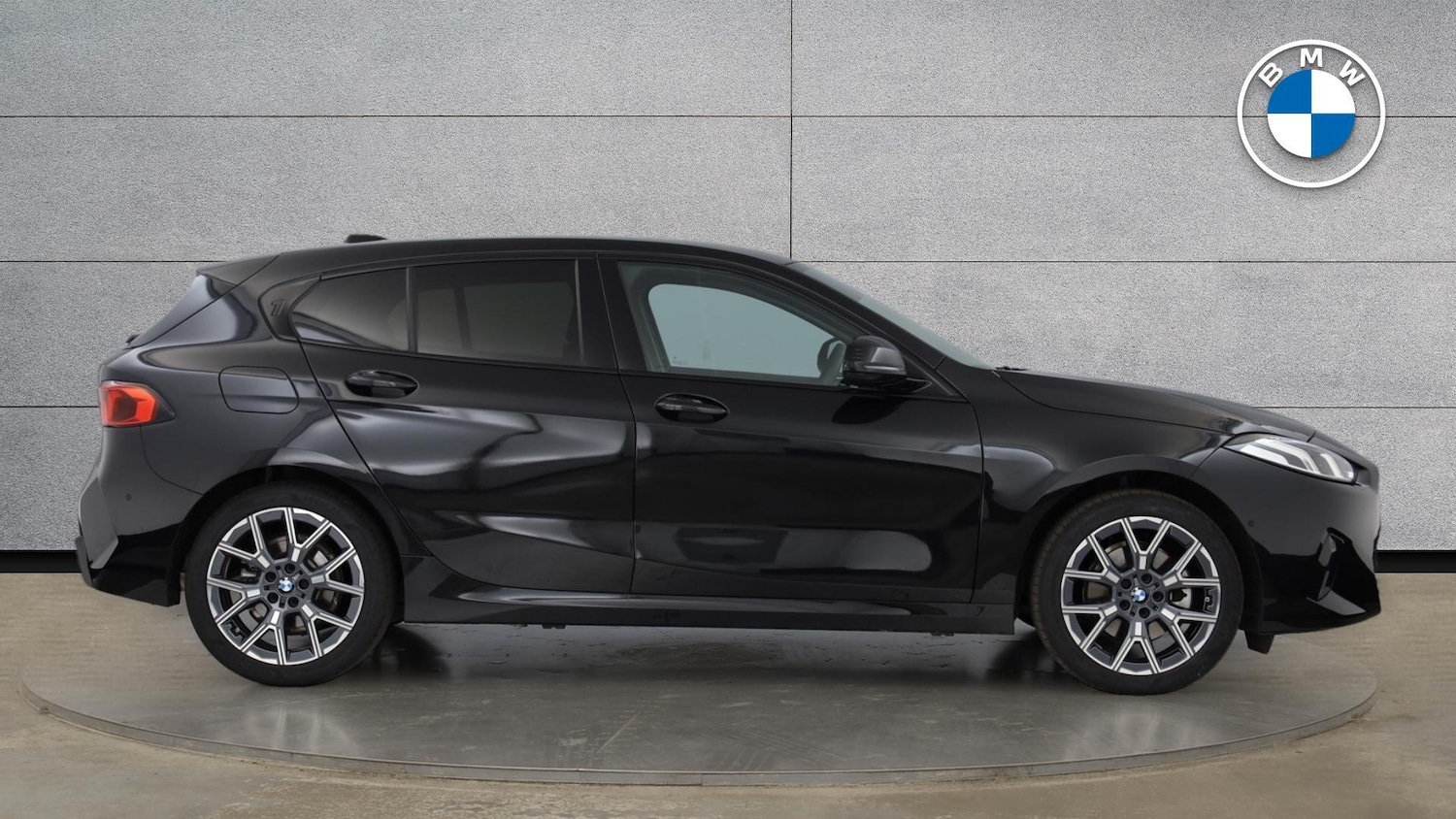 Used BMW 1 Series 2025 for sale - 76976454: Photo 3