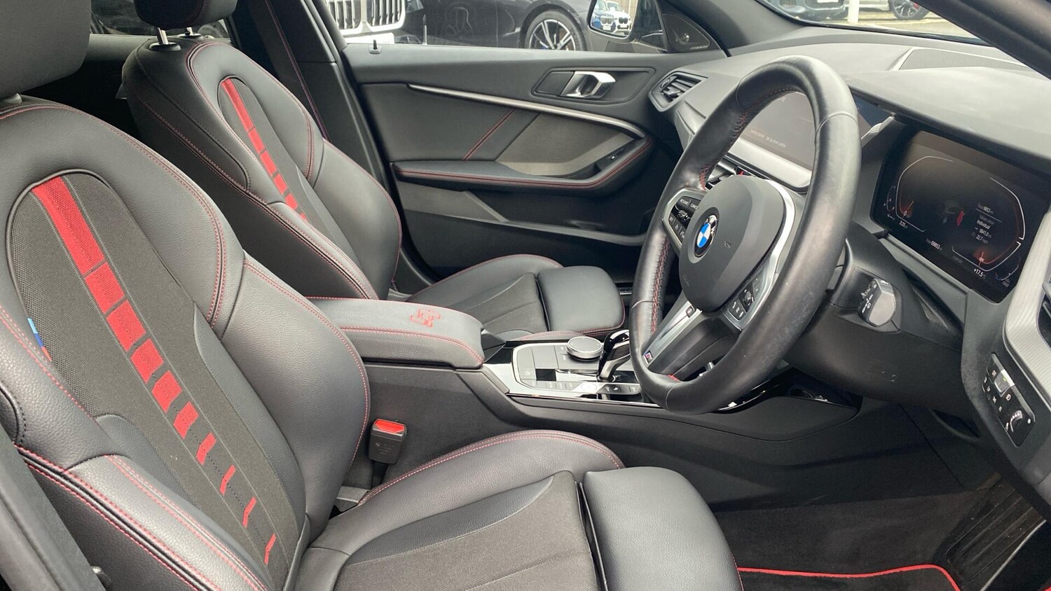 Used BMW 1 Series 2023 for sale - 76760602: Photo 11