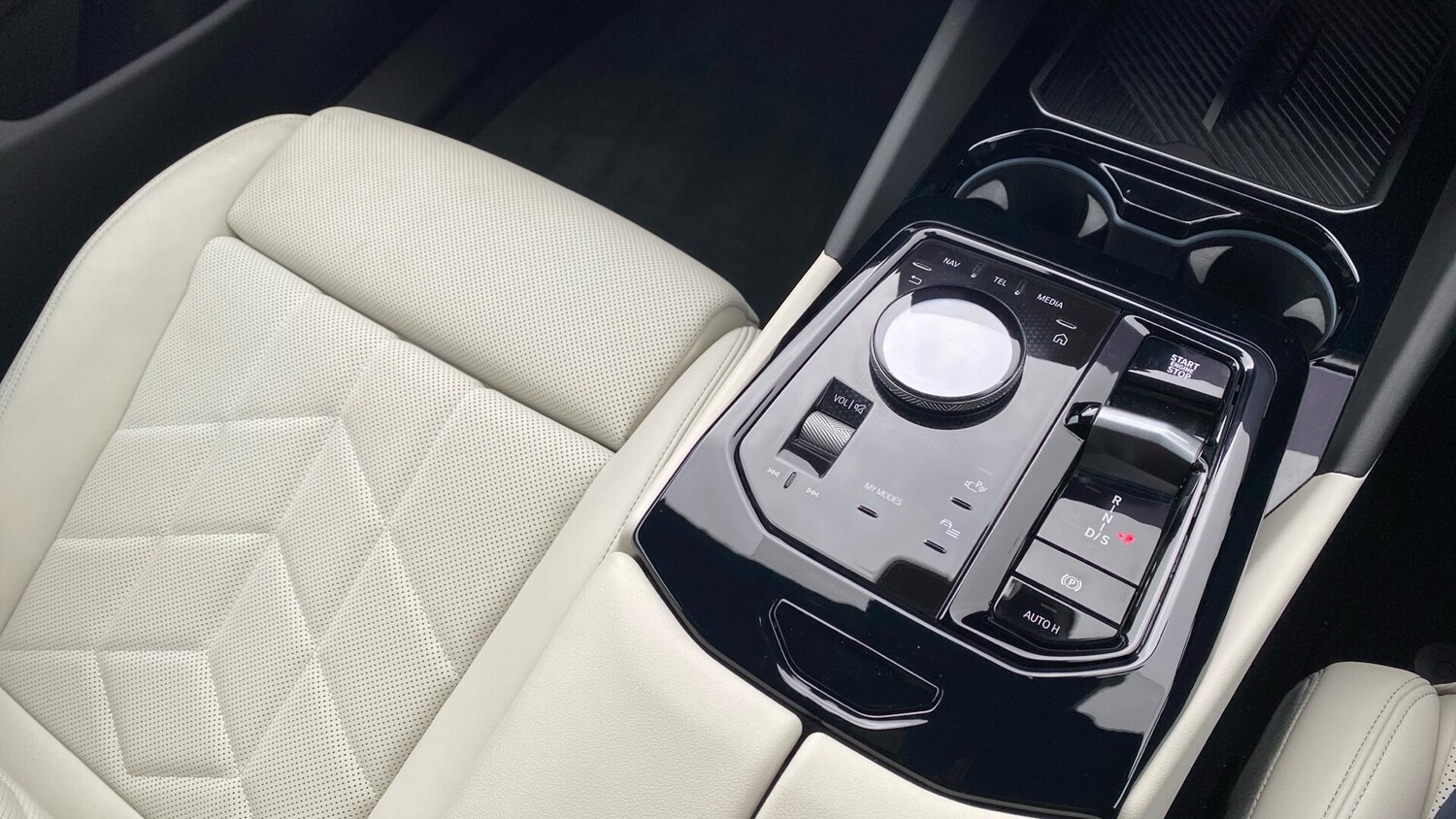 Used BMW 5 Series 2024 for sale - 76760629: Photo 10