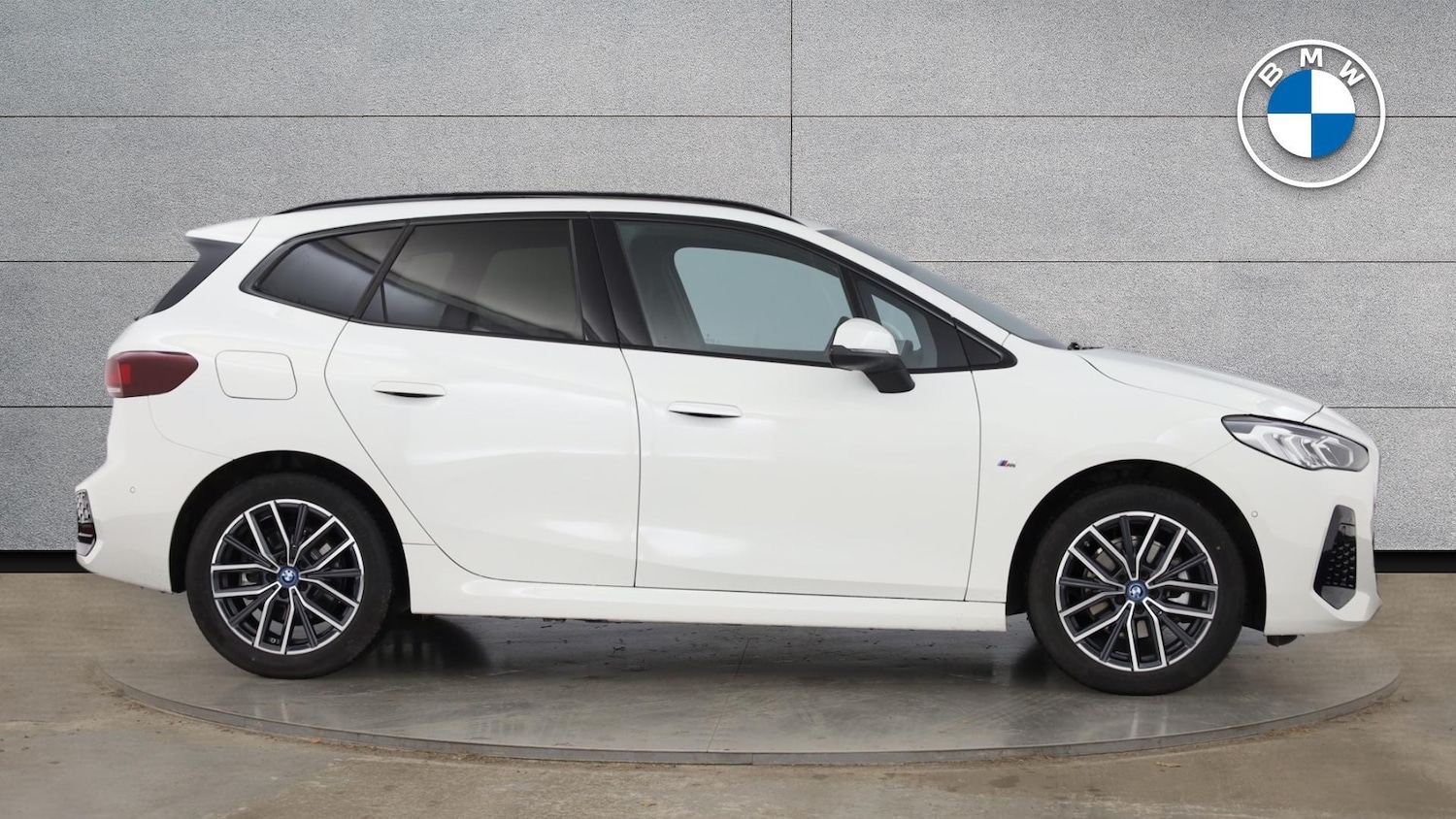 Used BMW 2 Series 2025 for sale - 77021245: Photo 3