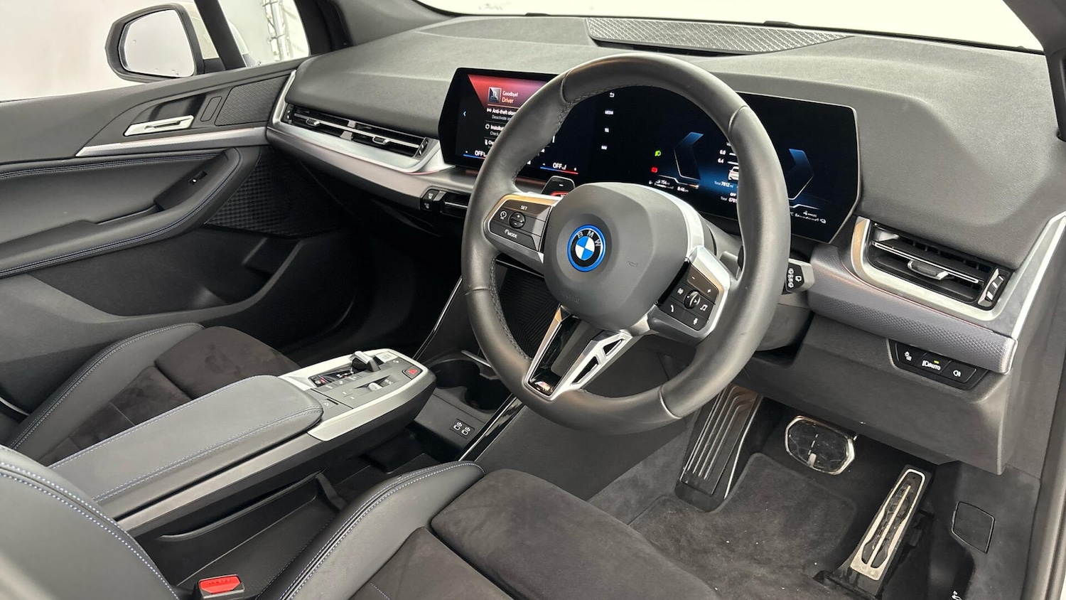 Used BMW 2 Series 2025 for sale - 77021245: Photo 6