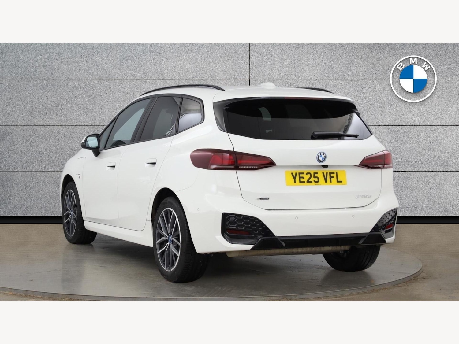 Used BMW 2 Series 2025 for sale - 77216057: Photo 2