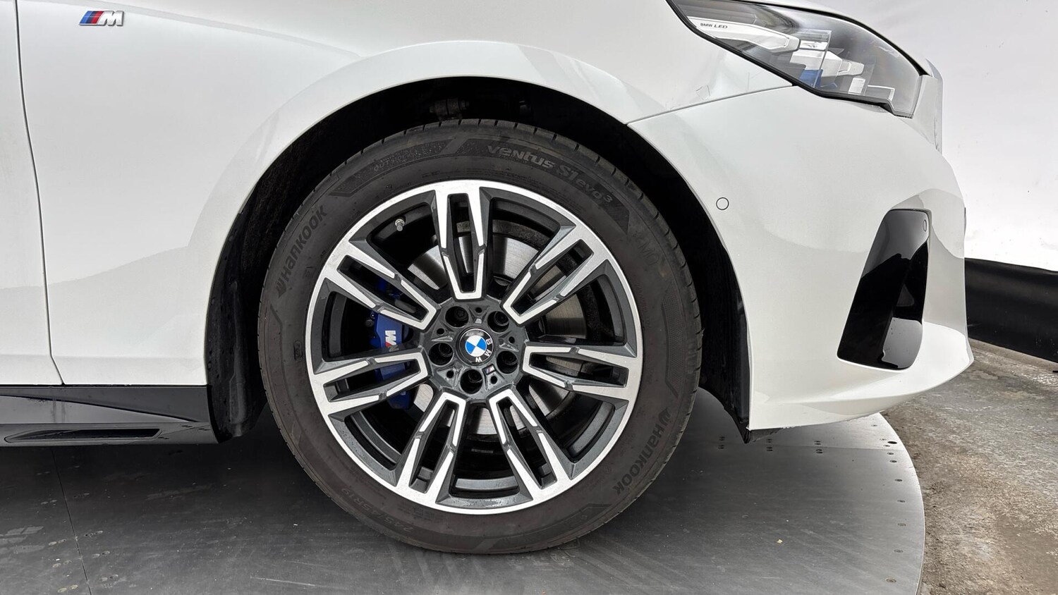 Used BMW 5 Series 2025 for sale - 76760609: Photo 14