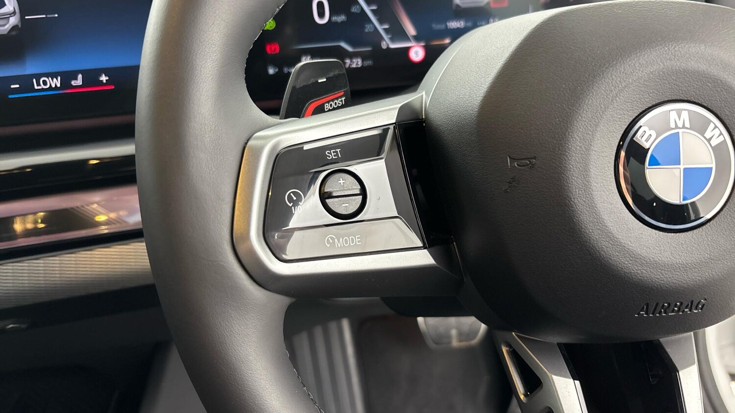 Used BMW 5 Series 2025 for sale - 76760609: Photo 17