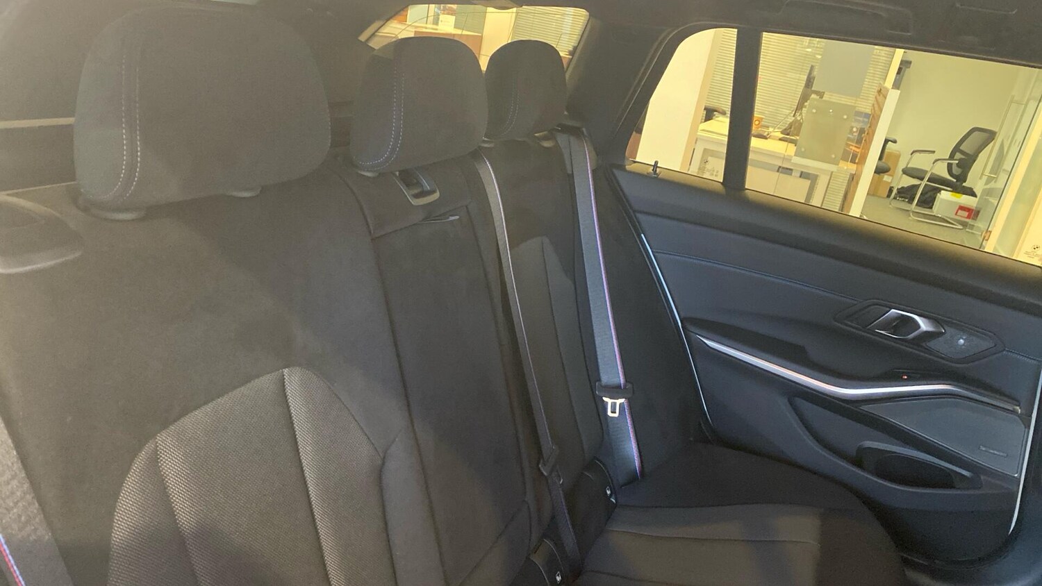 Used BMW 3 Series 2025 for sale - 76760619: Photo 12