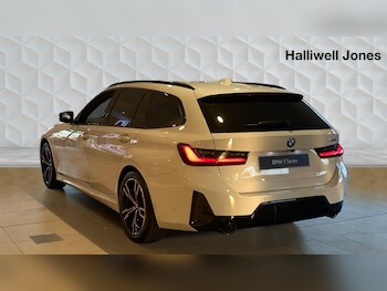 Used BMW 3 Series 2025 for sale - 76760619: Photo