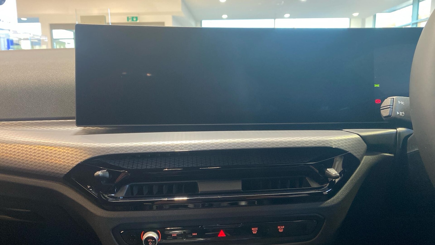 Used BMW 3 Series 2025 for sale - 76760619: Photo 8