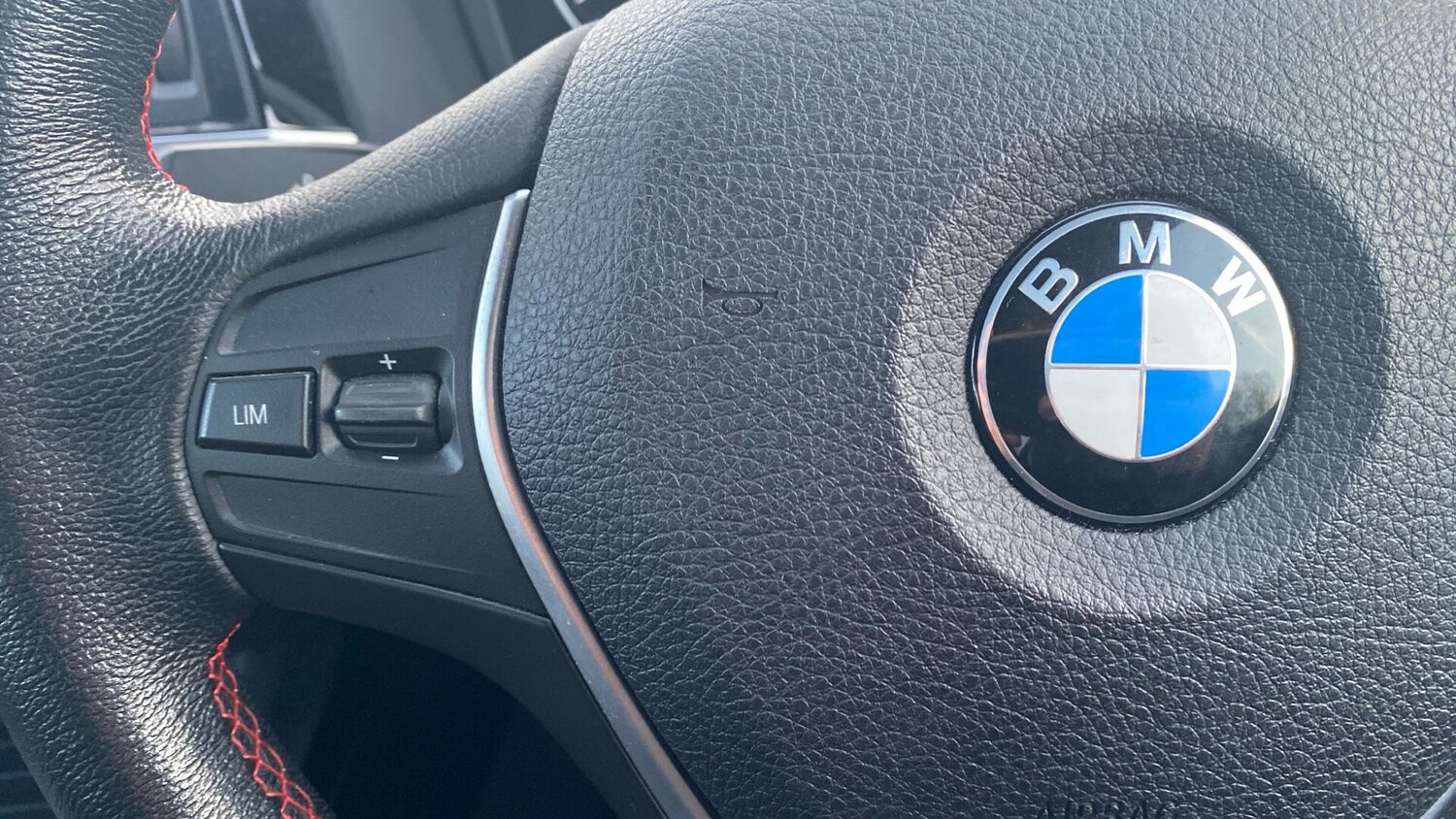 Used BMW 1 Series 2017 for sale - 76760610: Photo 17