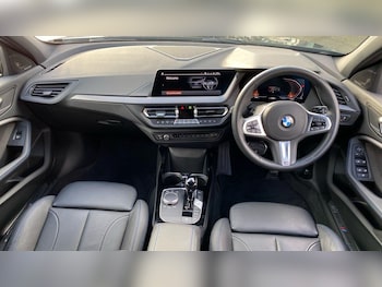 Used BMW 1 Series 2023 for sale - 76760608: Photo