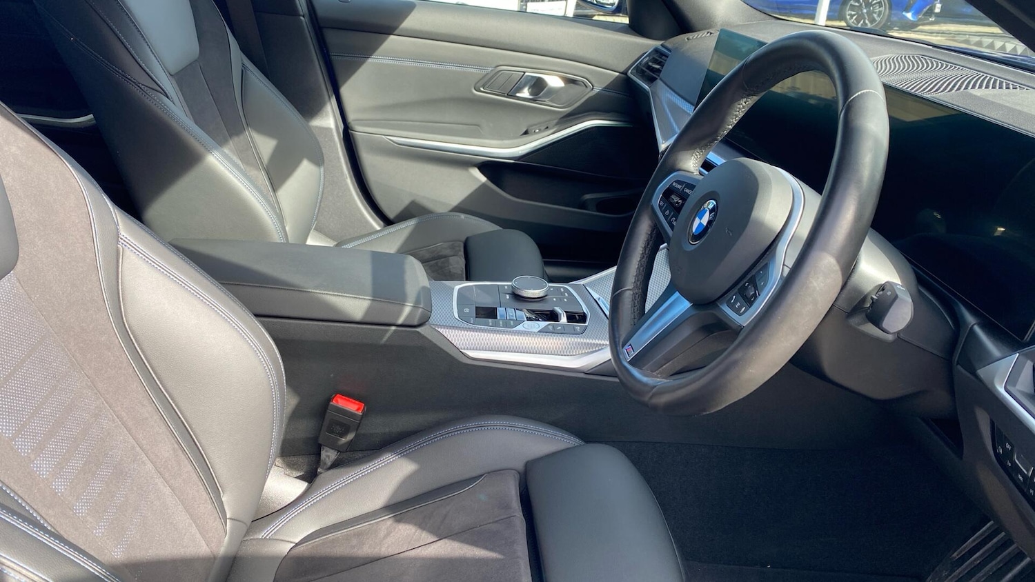 Used BMW 3 Series 2024 for sale - 76760585: Photo 11