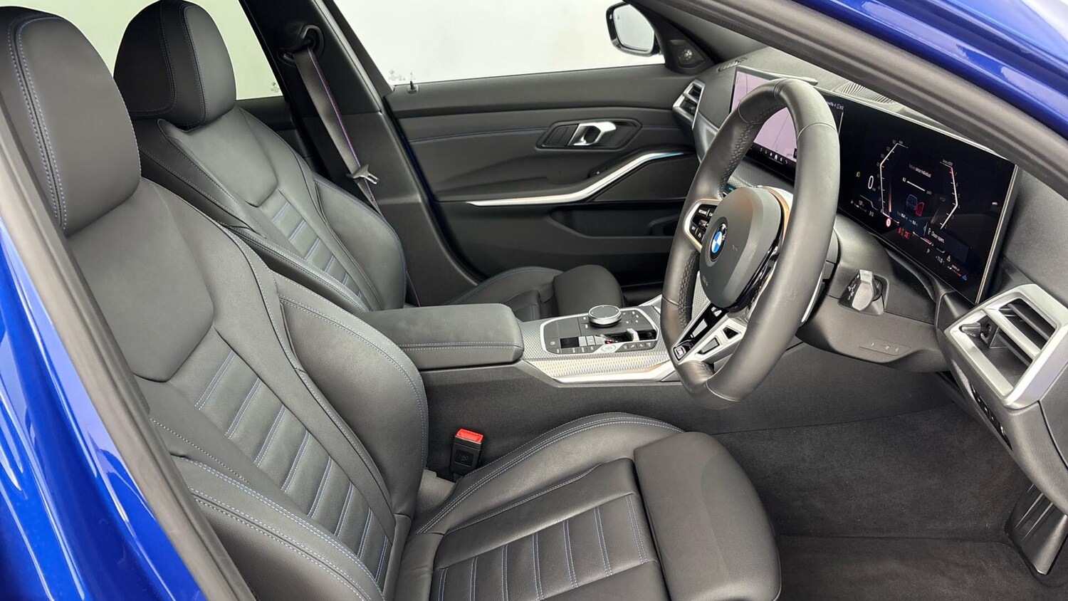 Used BMW 3 Series 2025 for sale - 76760617: Photo 11