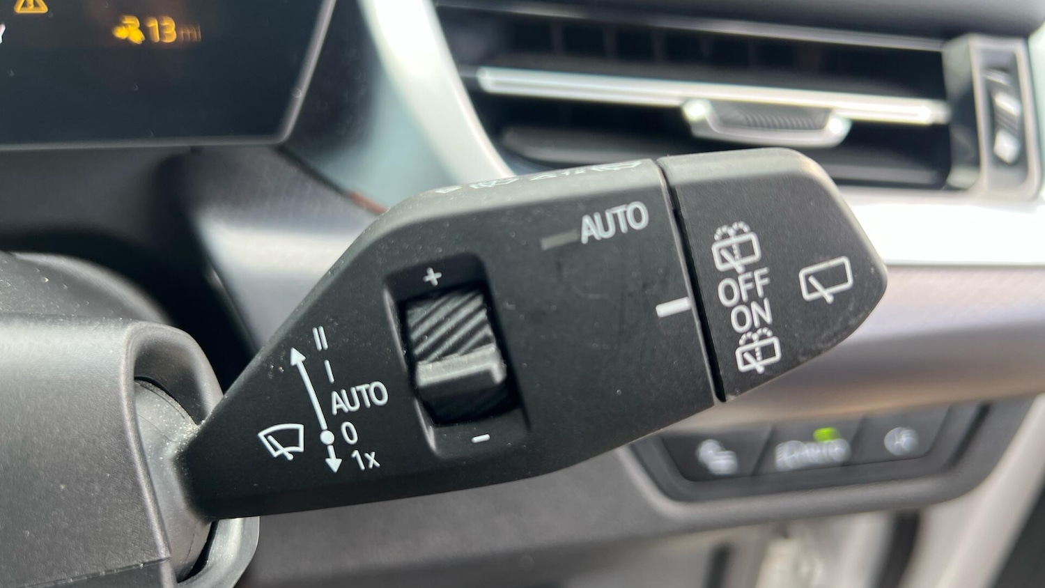 Used BMW iX1 2023 for sale - 77411464: Photo 30