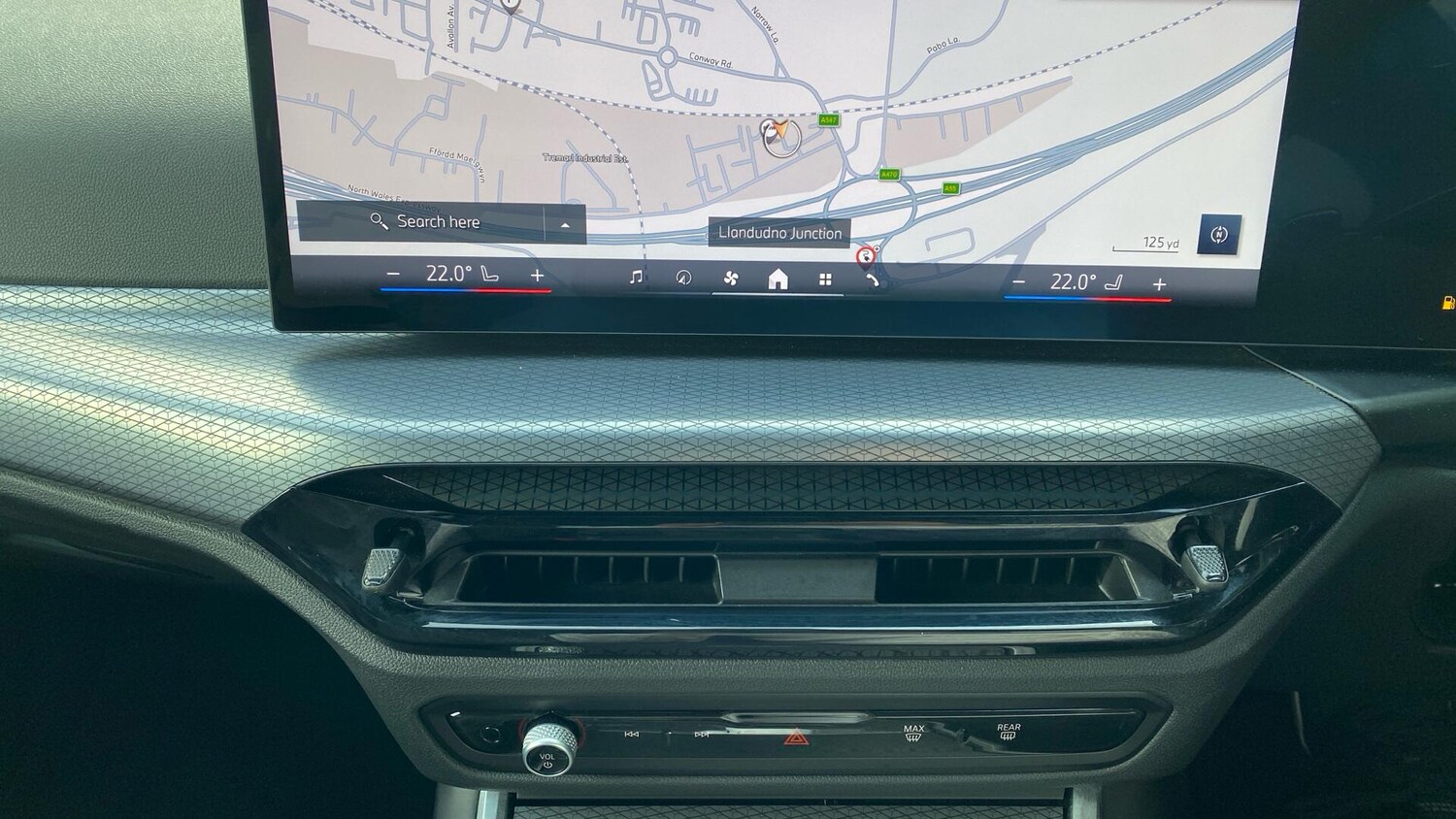 Used BMW 3 Series 2025 for sale - 76760595: Photo 8