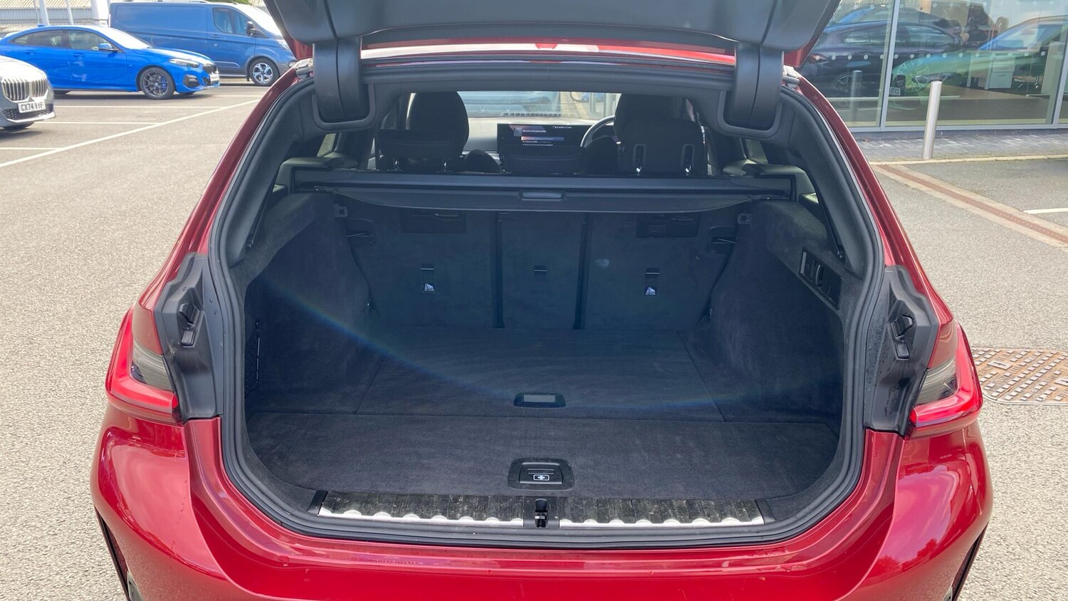 Used BMW 3 Series 2025 for sale - 76760618: Photo 13