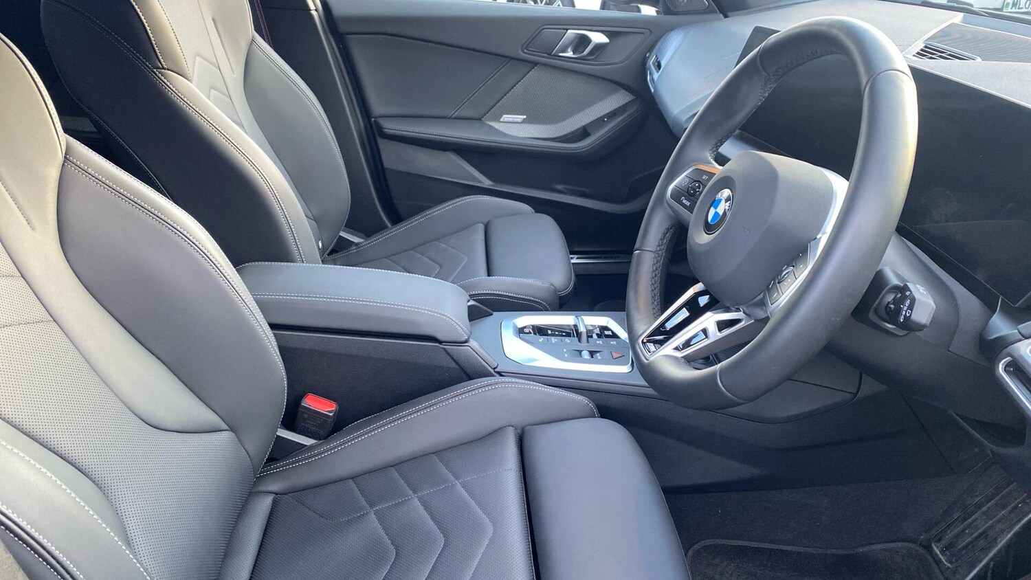 Used BMW 1 Series 2025 for sale - 76898901: Photo 11