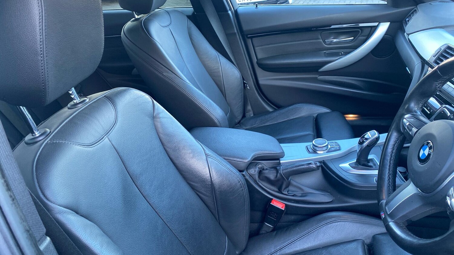 Used BMW 3 Series 2019 for sale - 77574673: Photo 11