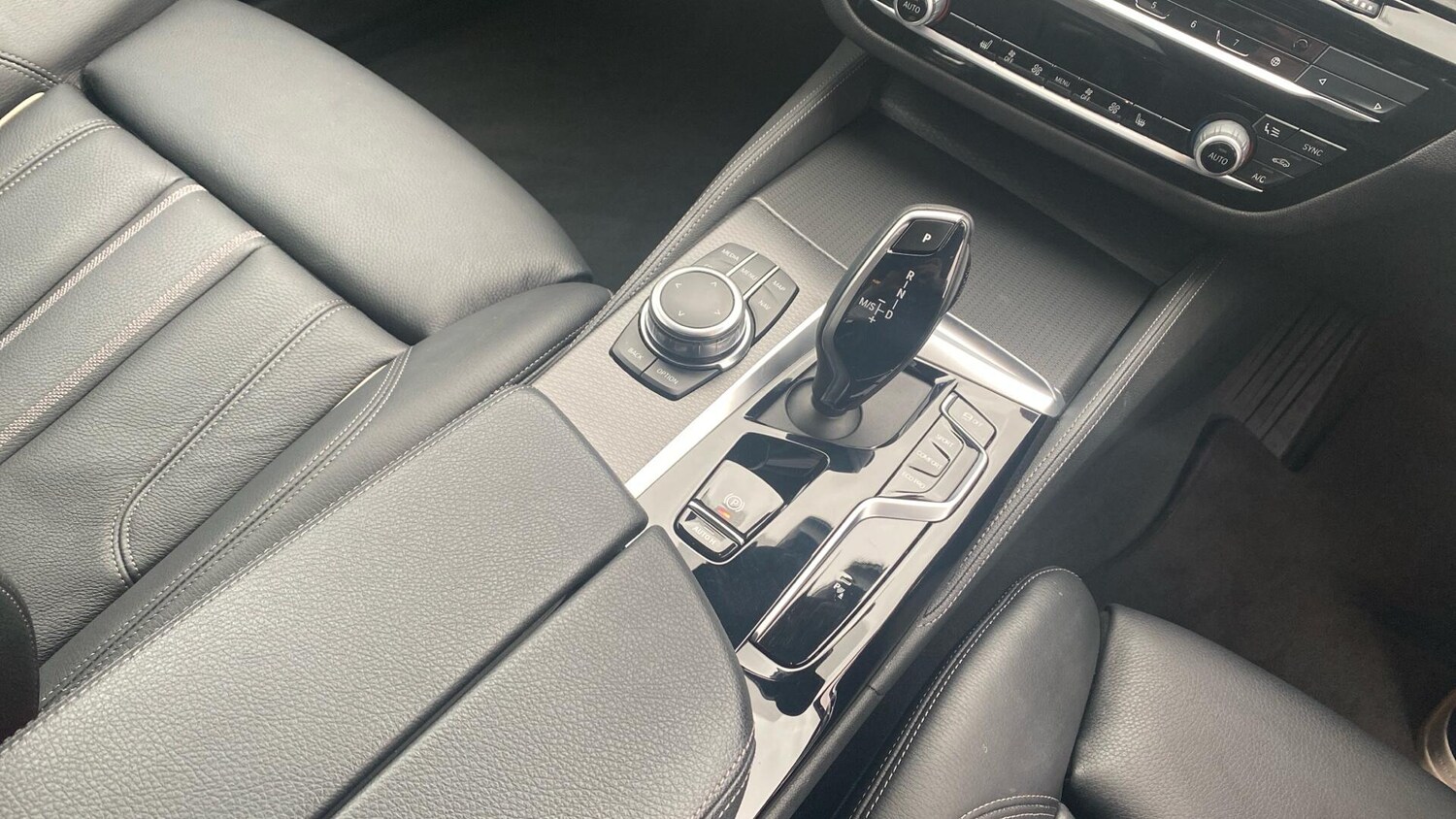 Used BMW 5 Series 2022 for sale - 76760589: Photo 10