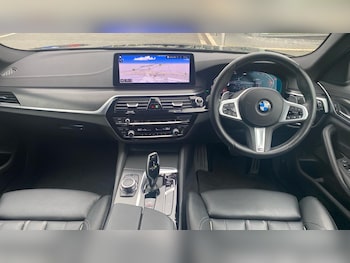 Used BMW 5 Series 2022 for sale - 76760589: Photo