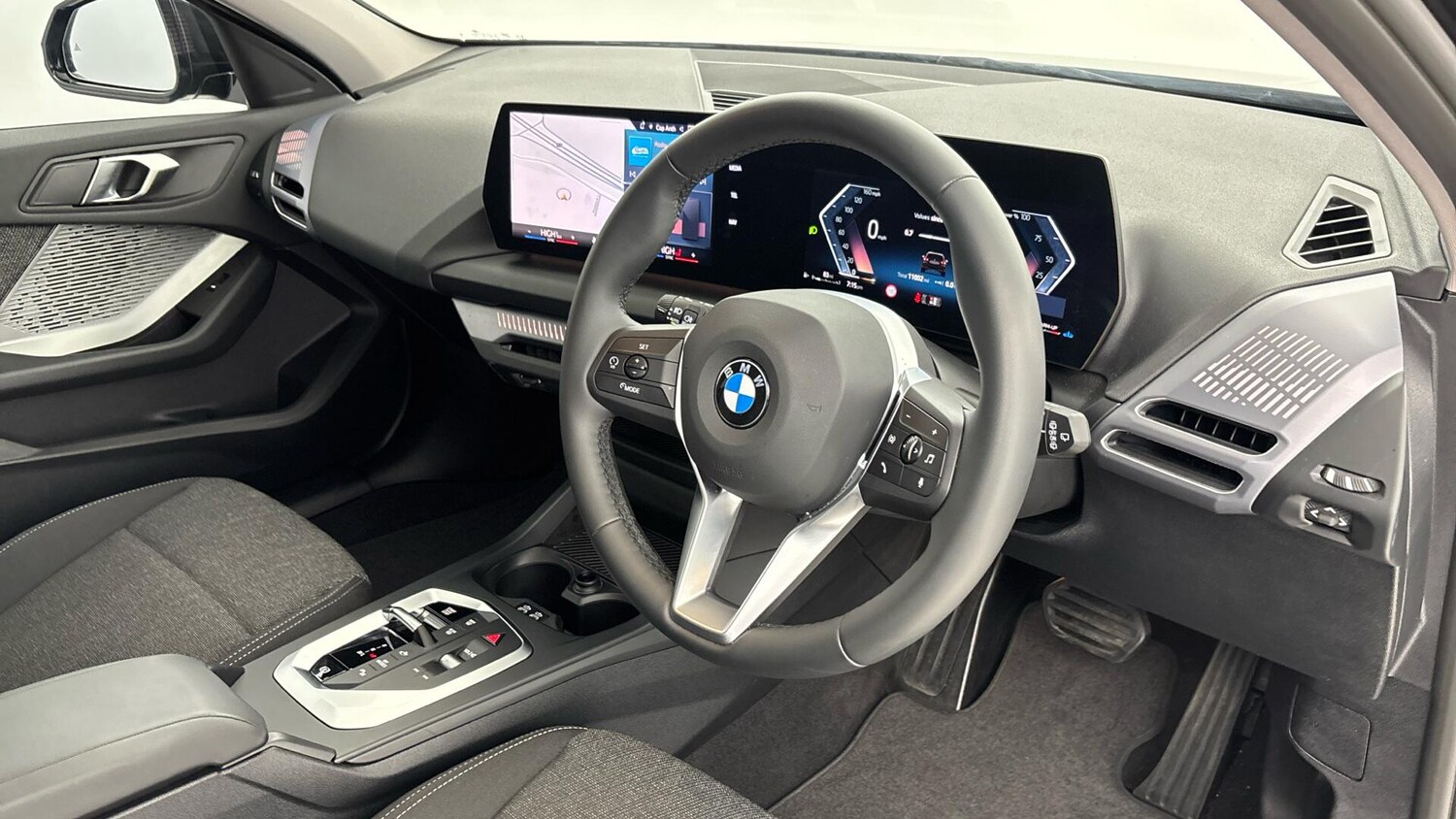 Used BMW 1 Series 2025 for sale - 76760621: Photo 6