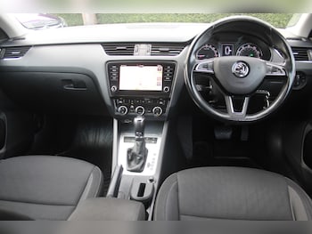 Used Skoda Octavia 2018 for sale - 77864616: Photo