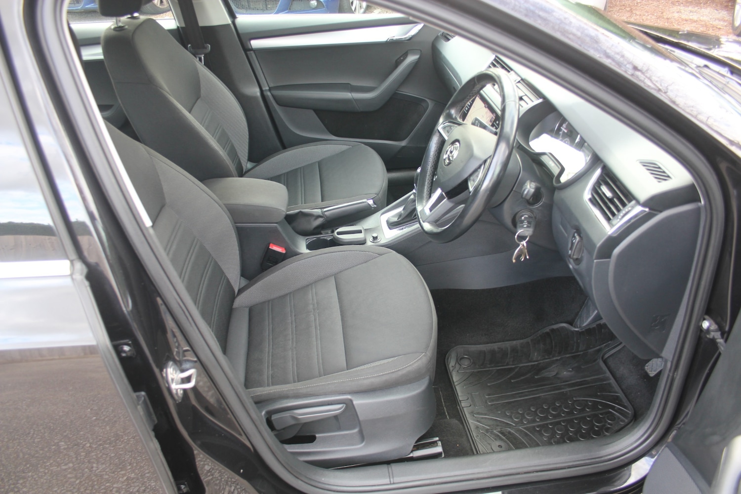 Used Skoda Octavia 2018 for sale - 77864616: Photo 8