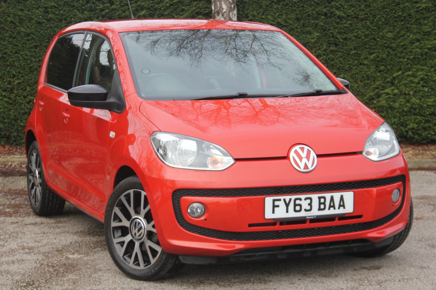 Used Volkswagen up! 2013 for sale - 77337708: Photo 1