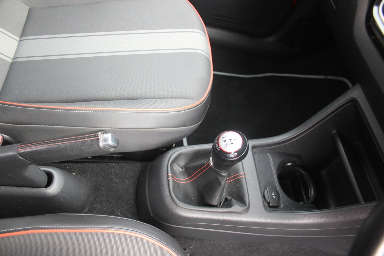 Used Volkswagen up! 2013 for sale - 77337708: Photo 6