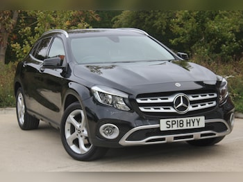 Used Mercedes-Benz GLA 2018 for sale - 75999992: Photo