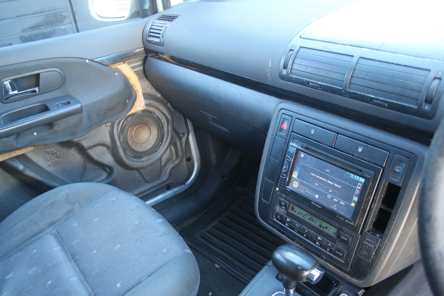 Used Volkswagen Sharan 2006 for sale - 77104664: Photo 4