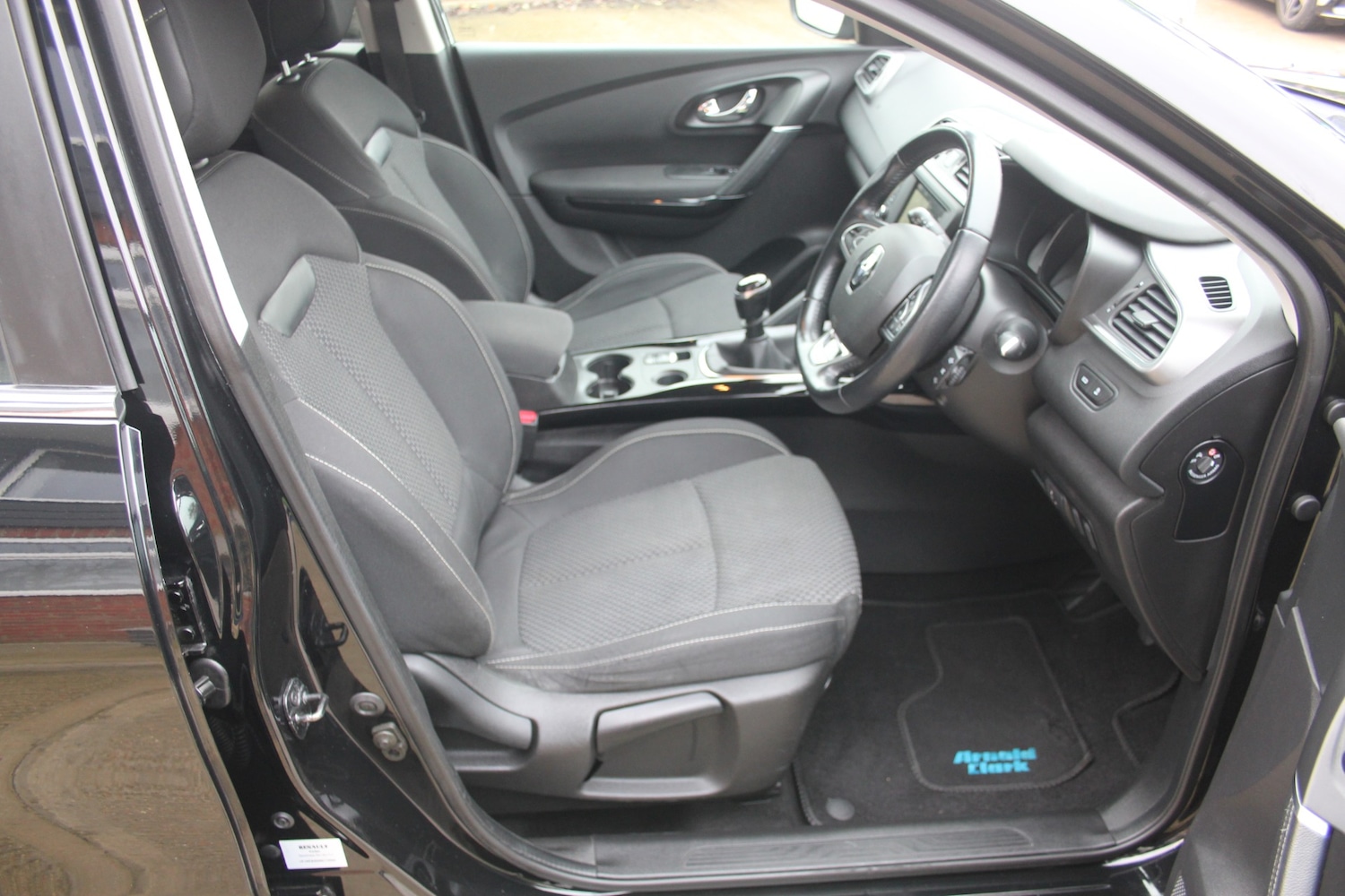 Used Renault Kadjar 2017 for sale - 76720178: Photo 8