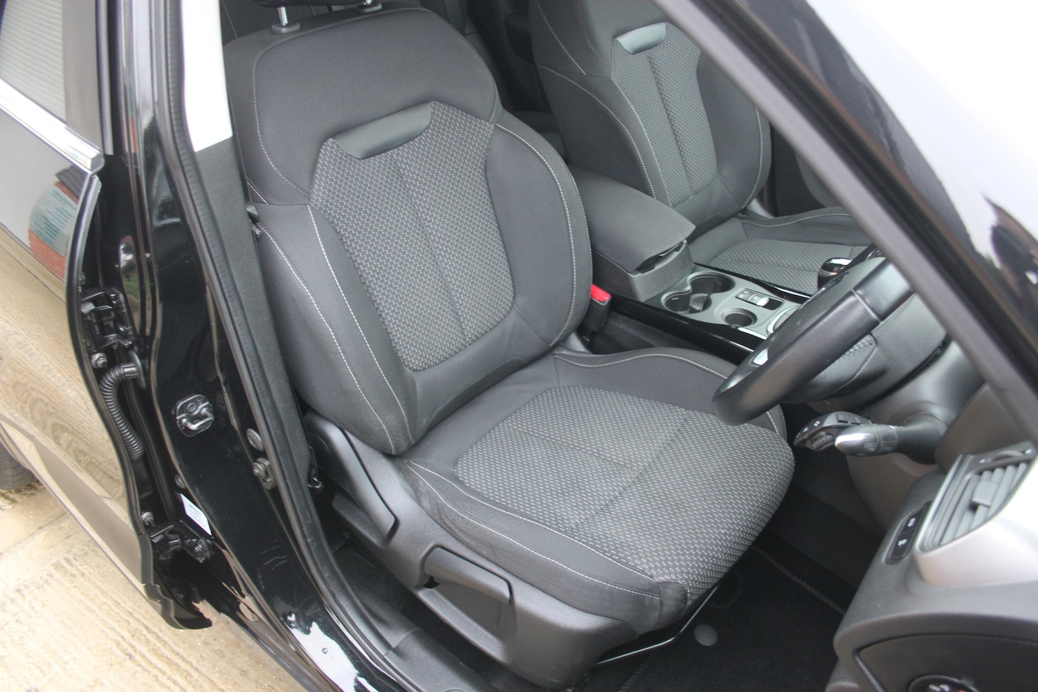 Used Renault Kadjar 2017 for sale - 76720178: Photo 9