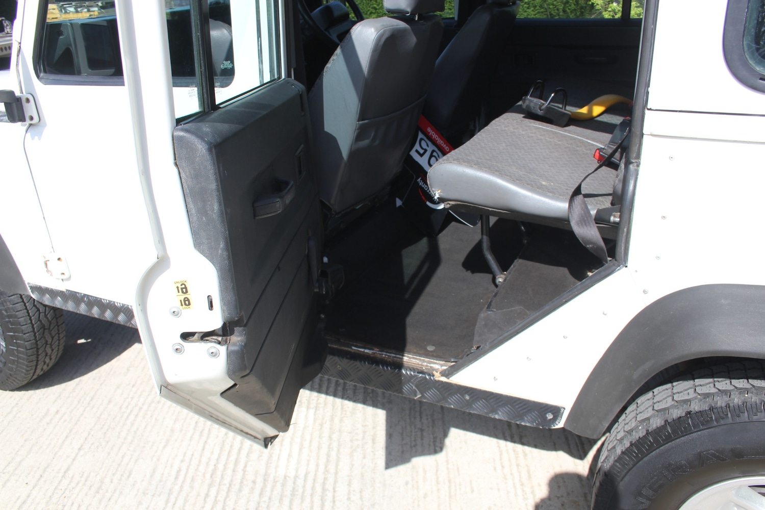 Used Land Rover Defender 2005 for sale - 78169027: Photo 20