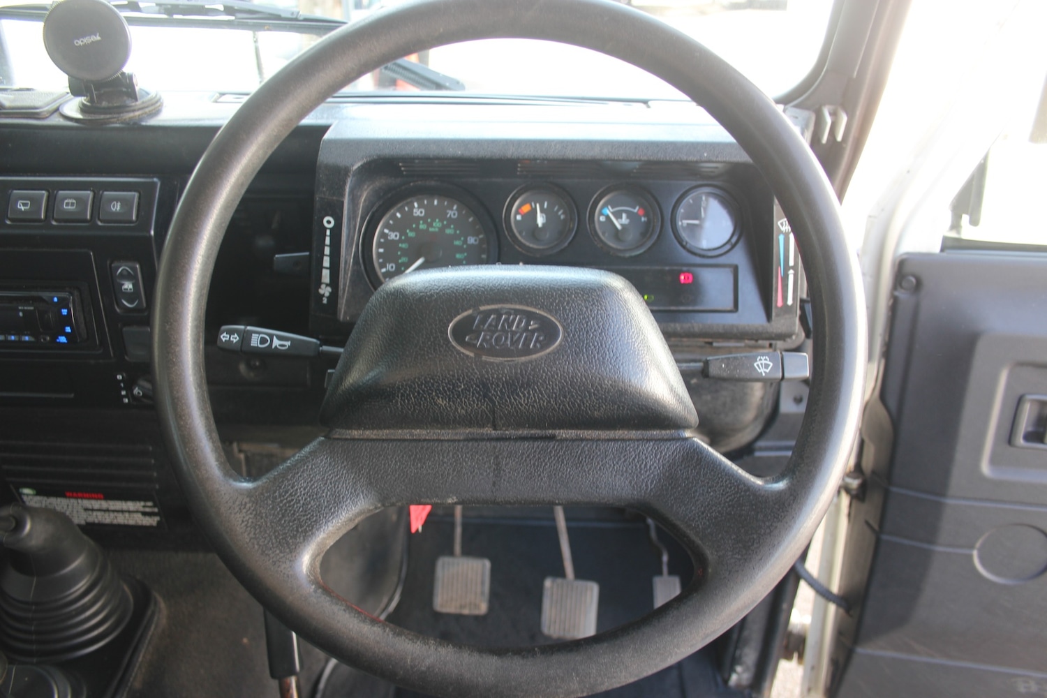 Used Land Rover Defender 2005 for sale - 78169027: Photo 3