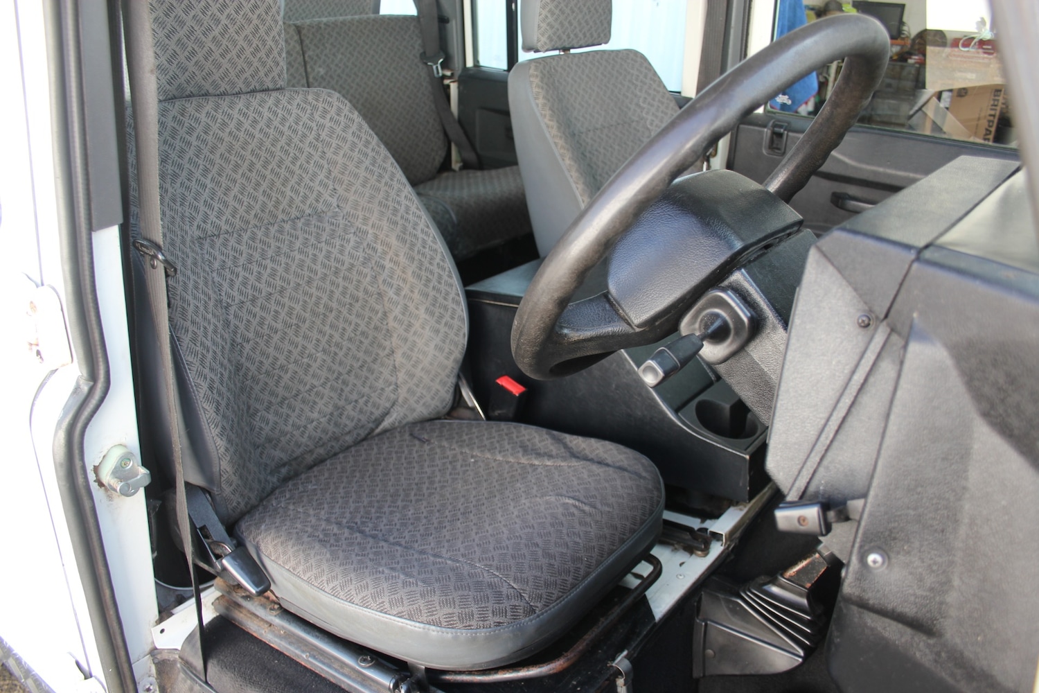 Used Land Rover Defender 2005 for sale - 78169027: Photo 7