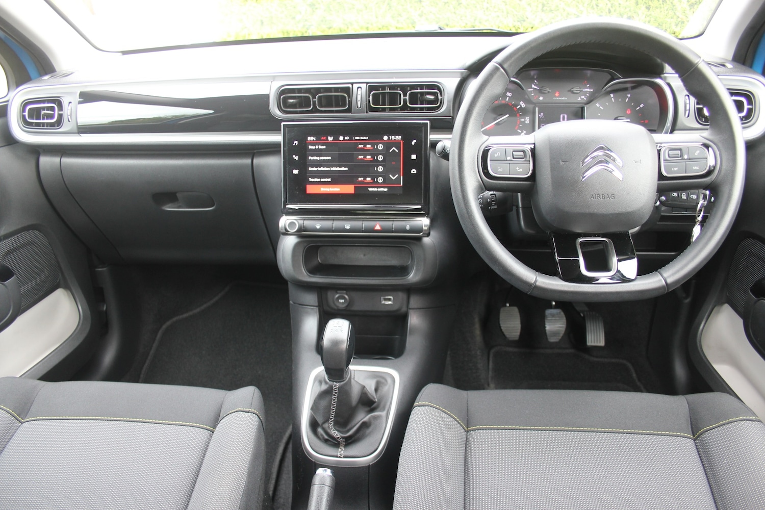 Used Citroen C3 2018 for sale - 76918877: Photo 2