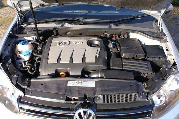 Used Volkswagen Golf 2012 for sale - 71829685: Photo 14